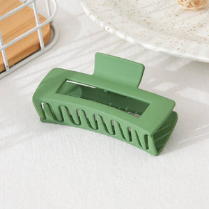 Solid Rectangular Hair Claw: ONE SIZE / BGE