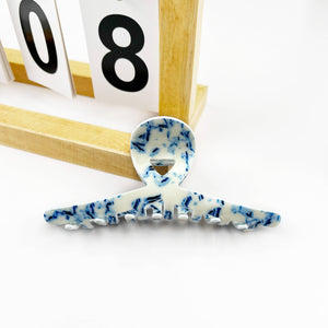 Vintage blue and white porcelain pattern hair claw clip: A