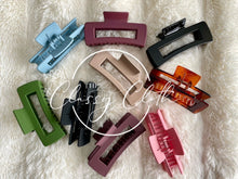Load image into Gallery viewer, Jumbo 4.13” Hair Claw Mix
